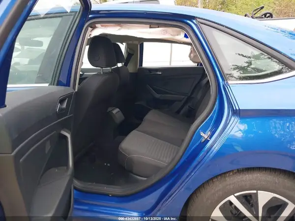 3VW5M7BUXRM080675 2024 VOLKSWAGEN JETTA - Image 8