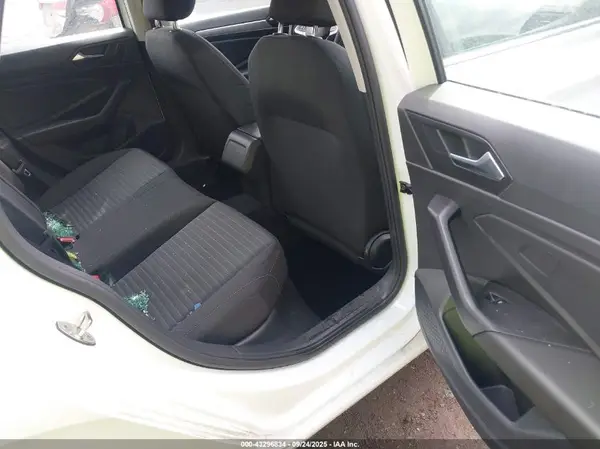 3VW5M7BUXRM103405 2024 VOLKSWAGEN JETTA - Image 8
