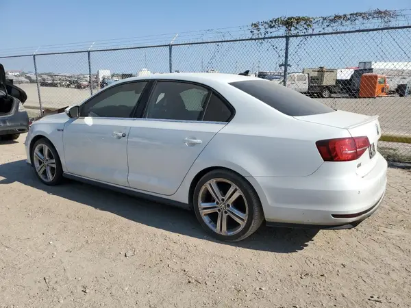 3VW5S7AJ0GM272195 2016 VOLKSWAGEN JETTA - Image 2