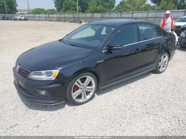 3VW5S7AJXGM260829 2016 VOLKSWAGEN JETTA - Image 2