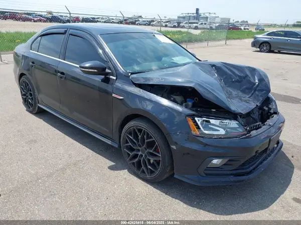 3VW5T7AJ0GM300333 2016 VOLKSWAGEN JETTA - Image 1