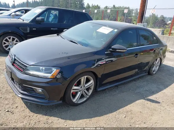 3VW5T7AJ0HM314069 2017 VOLKSWAGEN JETTA - Image 2