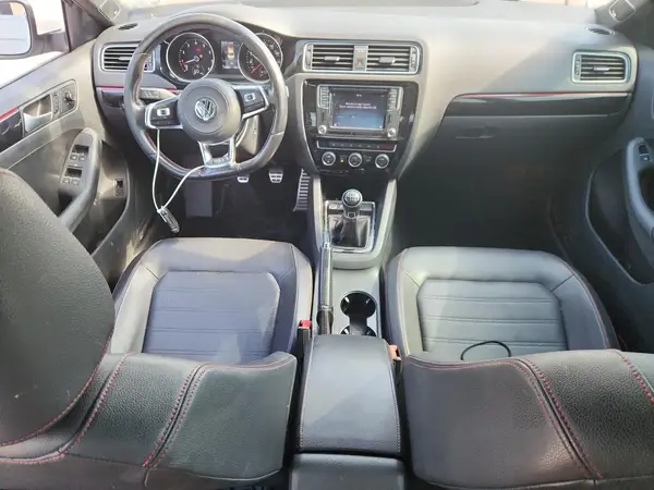 3VW5T7AJ0HM389628 2017 VOLKSWAGEN JETTA - Image 8