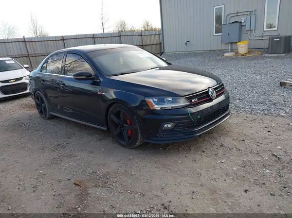 3VW5T7AJ1HM278716 2017 VOLKSWAGEN JETTA - Image 1