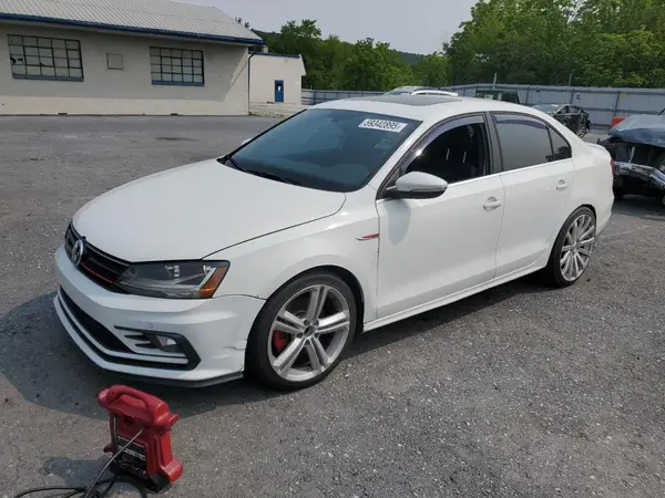 3VW5T7AJ1HM319085 2017 VOLKSWAGEN JETTA - Image 1