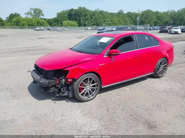 3VW5T7AJ2GM384025 2016 VOLKSWAGEN JETTA - Image 2