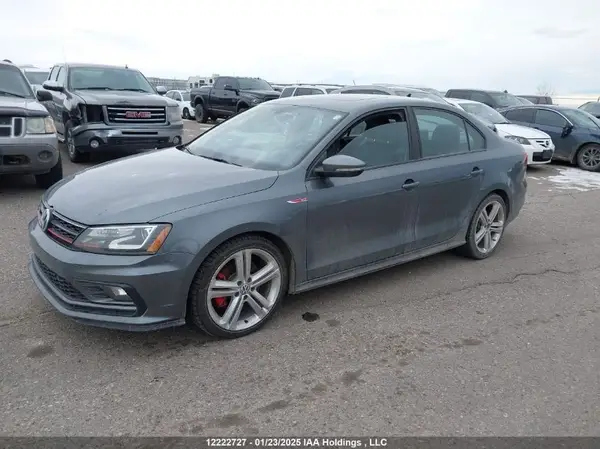 3VW5T7AJ2HM201336 2017 VOLKSWAGEN JETTA - Image 2
