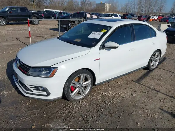 3VW5T7AJ2HM350104 2017 VOLKSWAGEN JETTA - Image 2