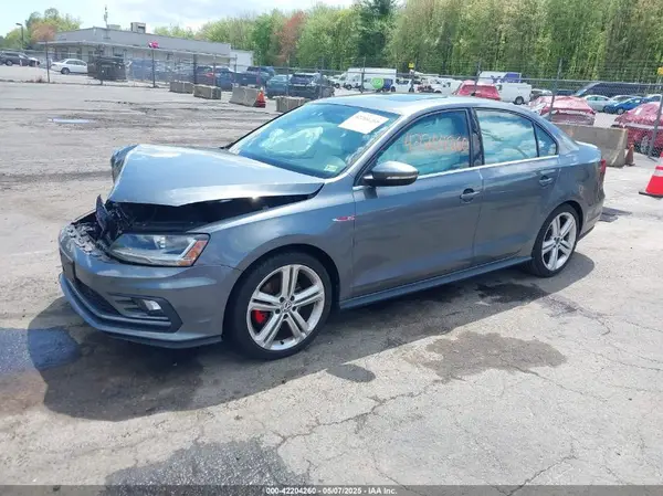 3VW5T7AJ3HM253445 2017 VOLKSWAGEN JETTA - Image 2