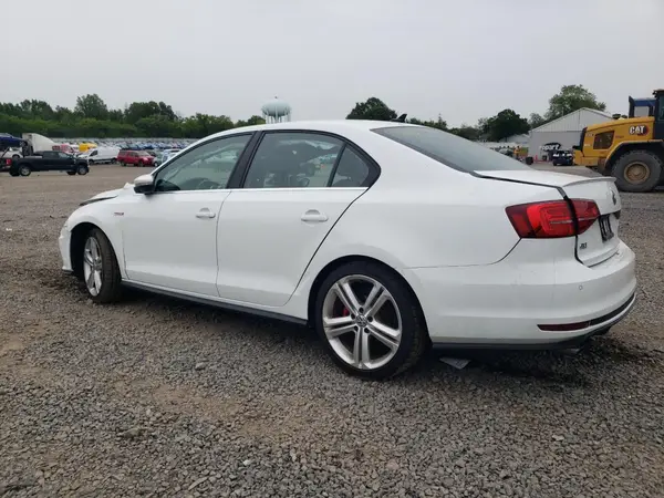 3VW5T7AJ3HM366022 2017 VOLKSWAGEN JETTA - Image 2
