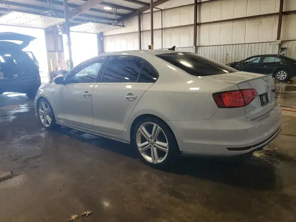 3VW5T7AJ4HM321283 2017 VOLKSWAGEN JETTA - Image 2