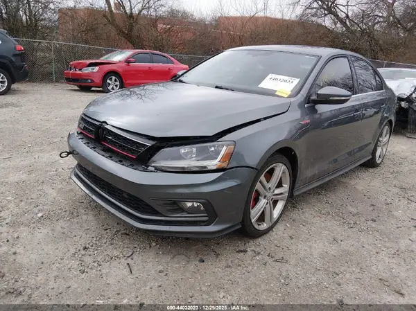 3VW5T7AJ4HM341176 2017 VOLKSWAGEN JETTA - Image 2
