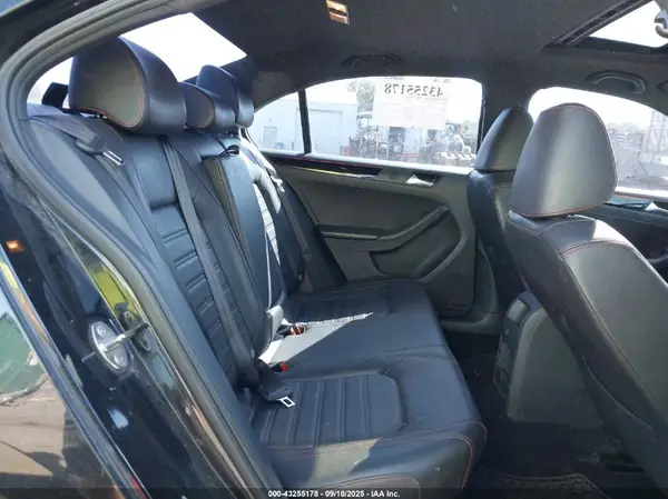3VW5T7AJ4HM365431 2017 VOLKSWAGEN JETTA - Image 8