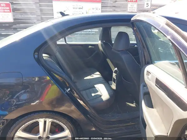 3VW5T7AJ5HM266004 2017 VOLKSWAGEN JETTA - Image 8