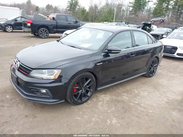 3VW5T7AJ6HM279148 2017 VOLKSWAGEN JETTA - Image 2
