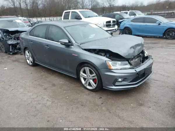 3VW5T7AJ6HM329983 2017 VOLKSWAGEN JETTA - Image 1