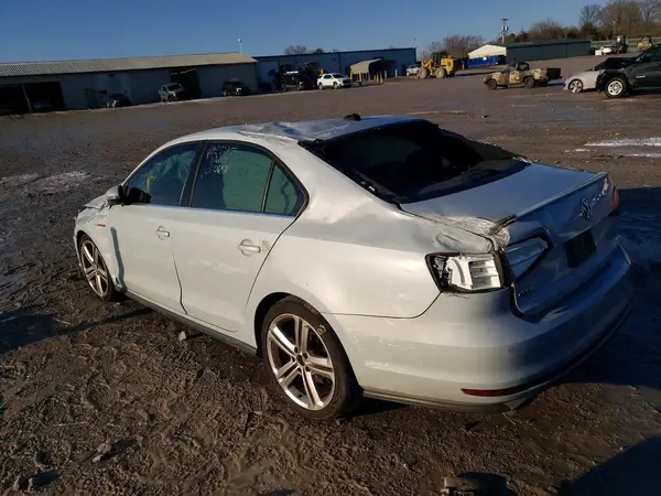 3VW5T7AJ6HM400647 2017 VOLKSWAGEN JETTA - Image 2