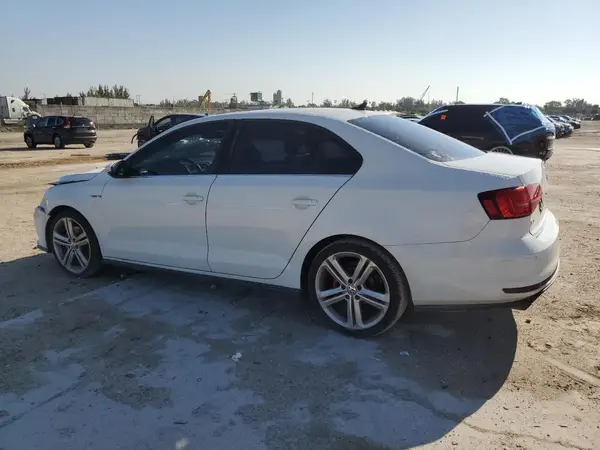 3VW5T7AJ7HM364659 2017 VOLKSWAGEN JETTA - Image 2