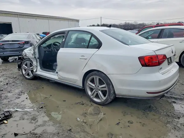 3VW5T7AJ8GM370842 2016 VOLKSWAGEN JETTA - Image 2