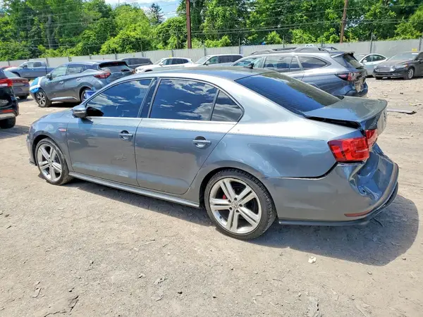 3VW5T7AJ8HM320315 2017 VOLKSWAGEN JETTA - Image 2