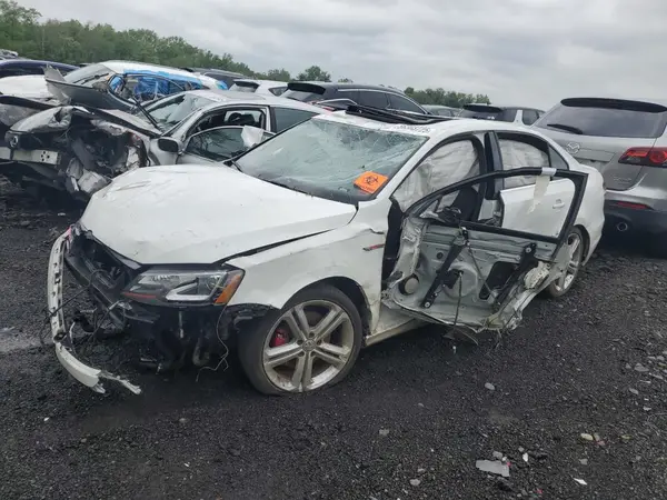 3VW5T7AJ9GM219783 2016 VOLKSWAGEN JETTA - Image 1