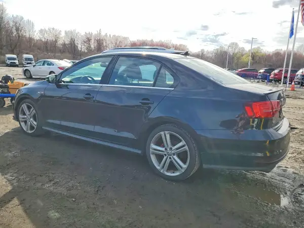 3VW5T7AJ9HM205013 2017 VOLKSWAGEN JETTA - Image 2