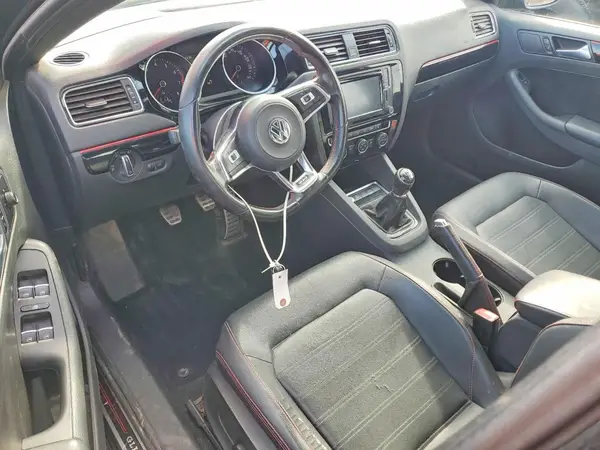 3VW5T7AJ9HM205013 2017 VOLKSWAGEN JETTA - Image 8