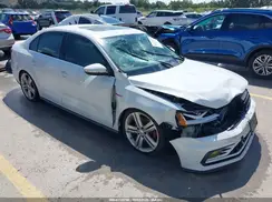 3VW5T7AJXHM261946 2017 VOLKSWAGEN JETTA