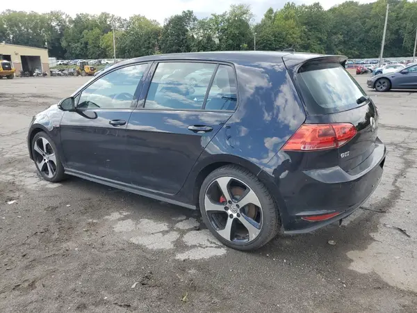 3VW5T7AU0GM022740 2016 VOLKSWAGEN GTI - Image 2