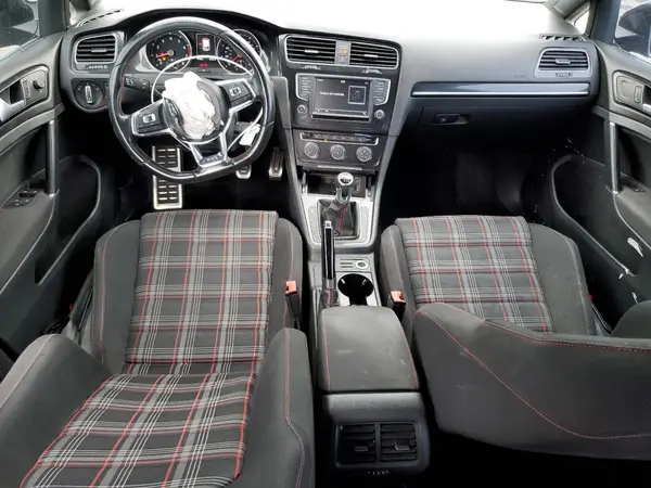 3VW5T7AU0GM034466 2016 VOLKSWAGEN GTI - Image 8