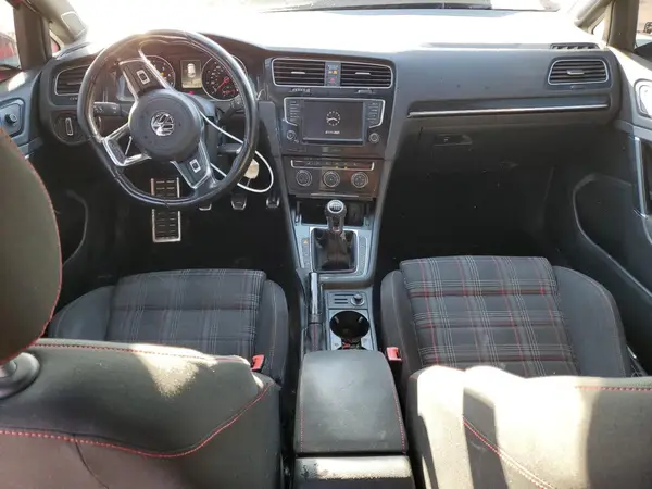 3VW5T7AU0GM068049 2016 VOLKSWAGEN GTI - Image 8