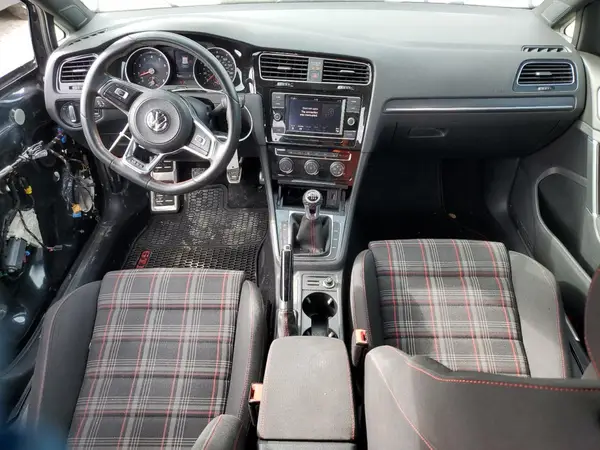 3VW5T7AU0KM023010 2019 VOLKSWAGEN GTI - Image 8
