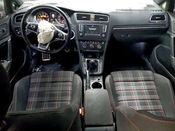 3VW5T7AU1GM004635 2016 VOLKSWAGEN GTI - Image 8