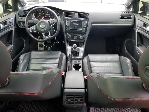 3VW5T7AU1GM009818 2016 VOLKSWAGEN GTI - Image 8
