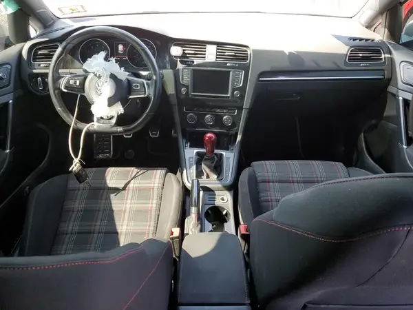 3VW5T7AU1HM027799 2017 VOLKSWAGEN GTI - Image 8