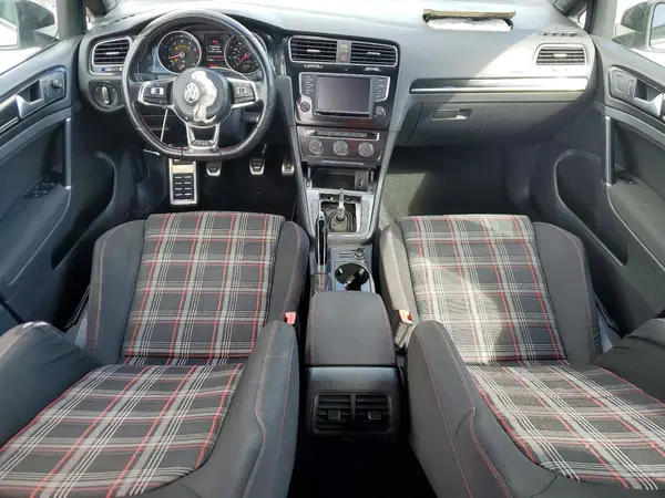 3VW5T7AU1HM049947 2017 VOLKSWAGEN GTI - Image 8