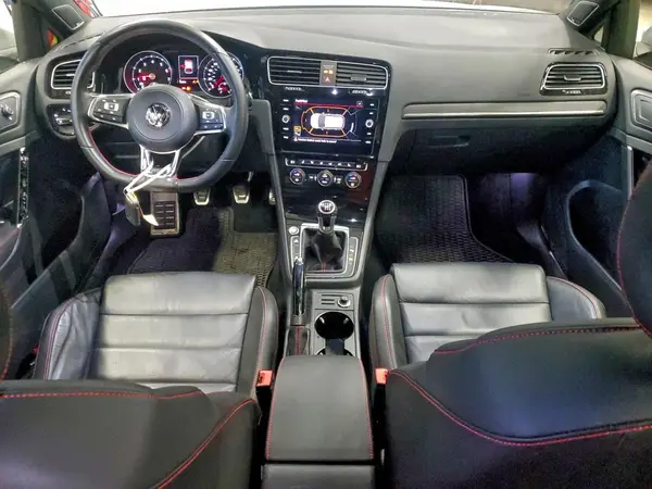 3VW5T7AU1KM024540 2019 VOLKSWAGEN GTI - Image 8