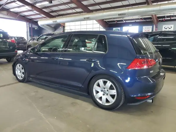 3VW5T7AU2GM015708 2016 VOLKSWAGEN GTI - Image 2