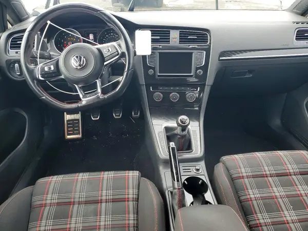 3VW5T7AU2HM003754 2017 VOLKSWAGEN GTI - Image 8