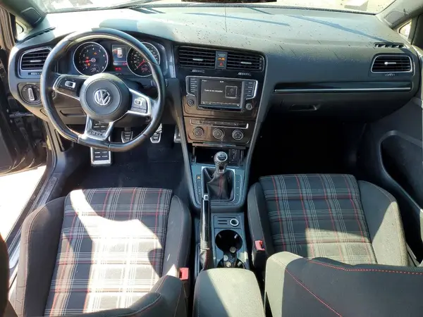 3VW5T7AU2HM029206 2017 VOLKSWAGEN GTI - Image 8