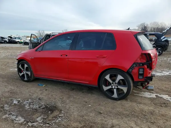 3VW5T7AU2KM016849 2019 VOLKSWAGEN GTI - Image 2