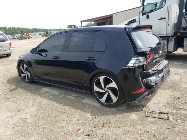 3VW5T7AU2KM026538 2019 VOLKSWAGEN GTI - Image 2