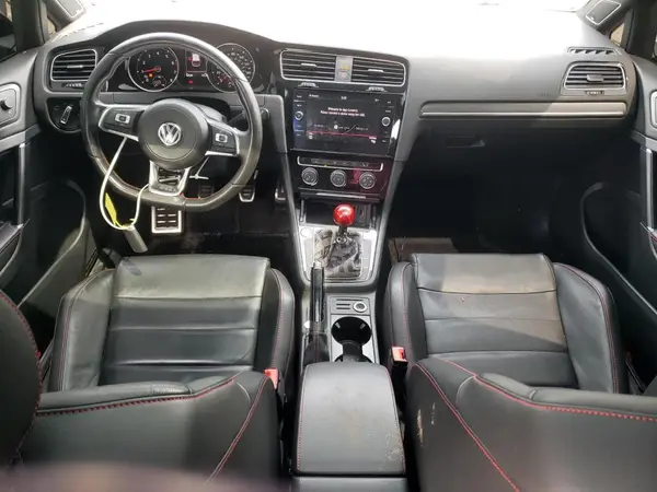 3VW5T7AU2KM026538 2019 VOLKSWAGEN GTI - Image 8