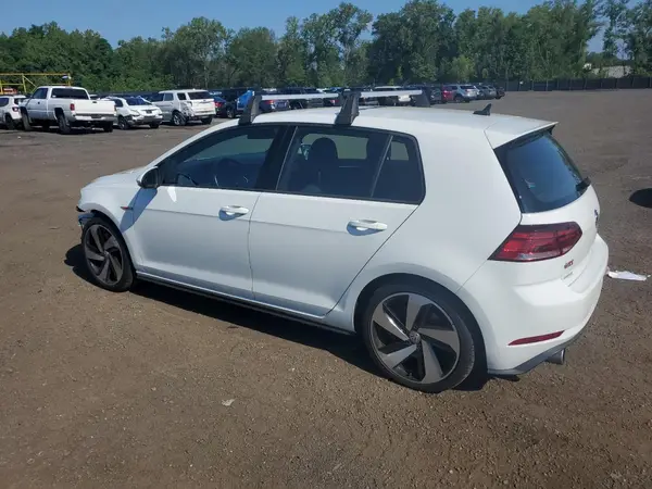 3VW5T7AU2LM014679 2020 VOLKSWAGEN GTI - Image 2
