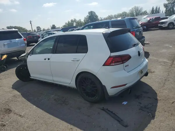 3VW5T7AU2MM000315 2021 VOLKSWAGEN GTI - Image 2