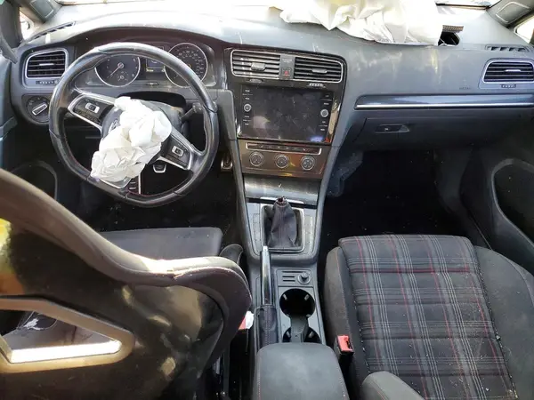 3VW5T7AU3GM020867 2016 VOLKSWAGEN GTI - Image 8