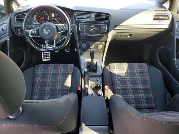 3VW5T7AU3GM048085 2016 VOLKSWAGEN GTI - Image 8