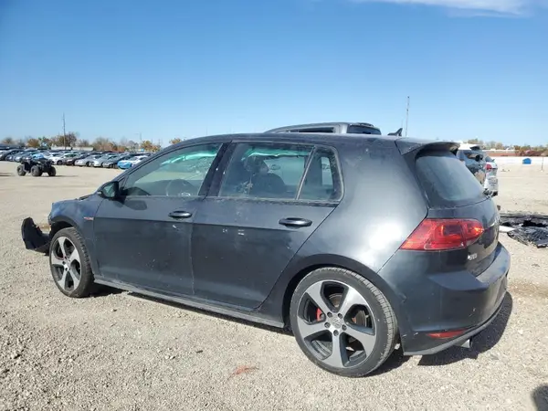3VW5T7AU3HM054194 2017 VOLKSWAGEN GTI - Image 2