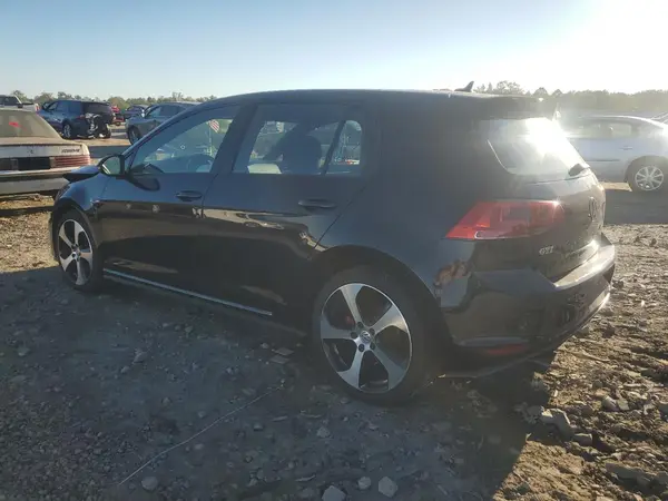 3VW5T7AU3HM061789 2017 VOLKSWAGEN GTI - Image 2