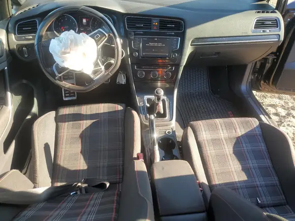 3VW5T7AU3HM061789 2017 VOLKSWAGEN GTI - Image 8
